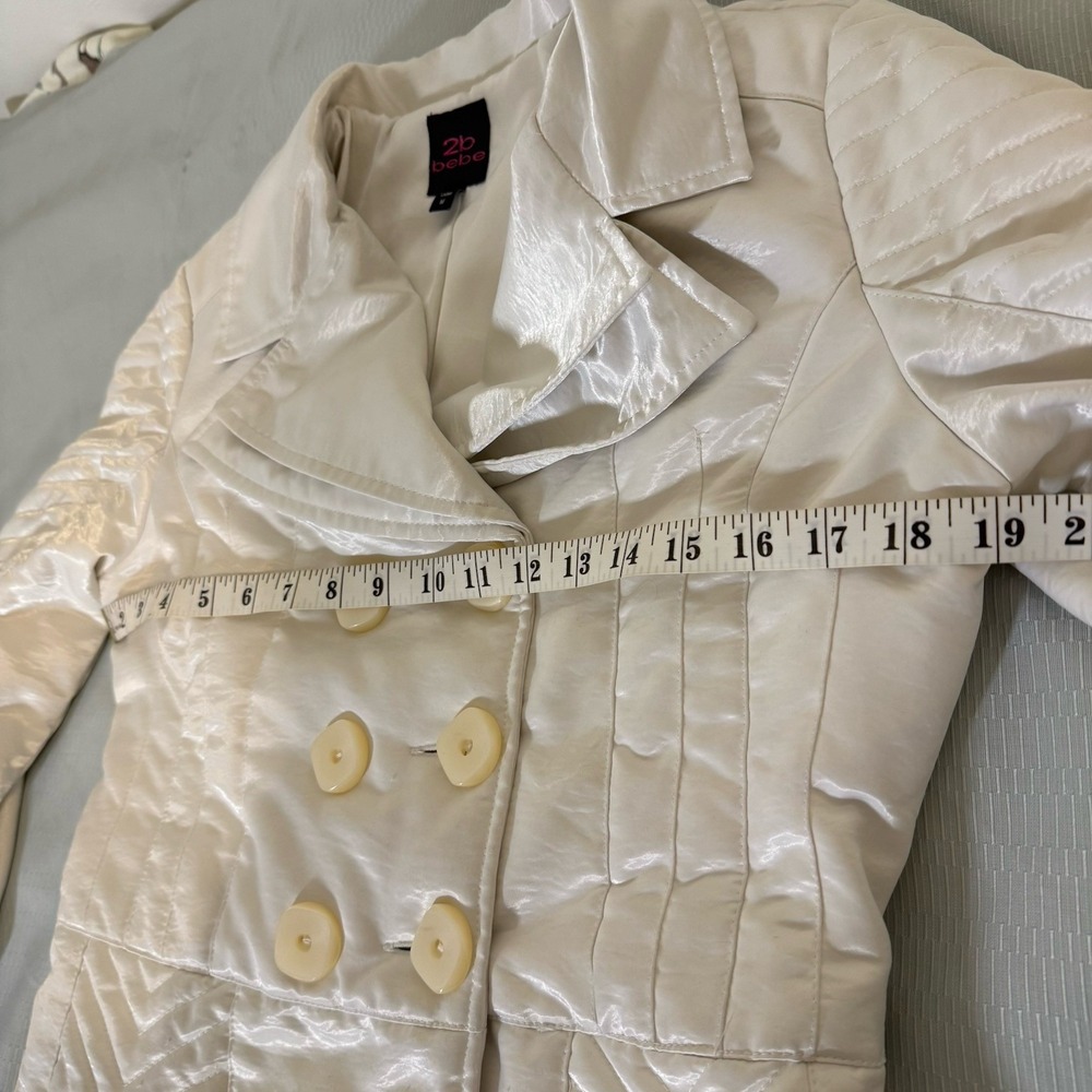 2B Bebe Women's Sz M White Satin Down Feather Filled Winter Puffer Jacket Coat - Picture 4 of 10